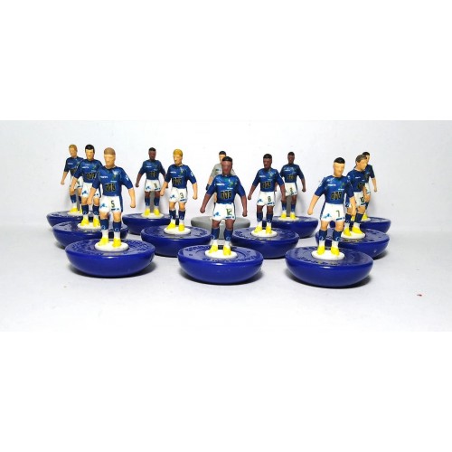Subbuteo Andrew Table Soccer Millwall 2010-11on Classic Hasbro bases